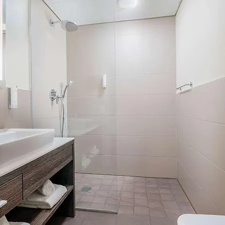 Western Airport Frankfurt * Frankfurt am Main