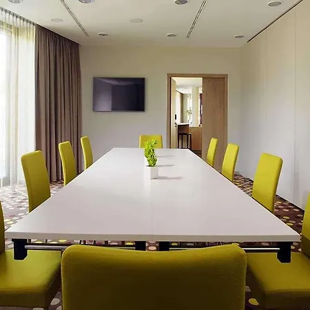 Western Airport Frankfurt *