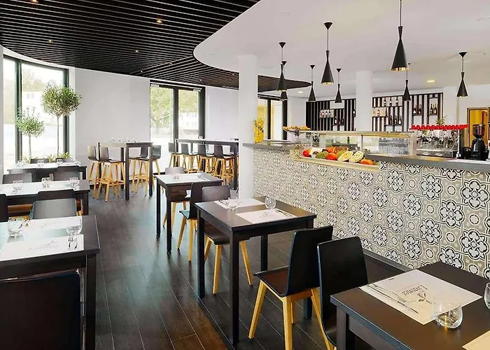 Western Airport Frankfurt *